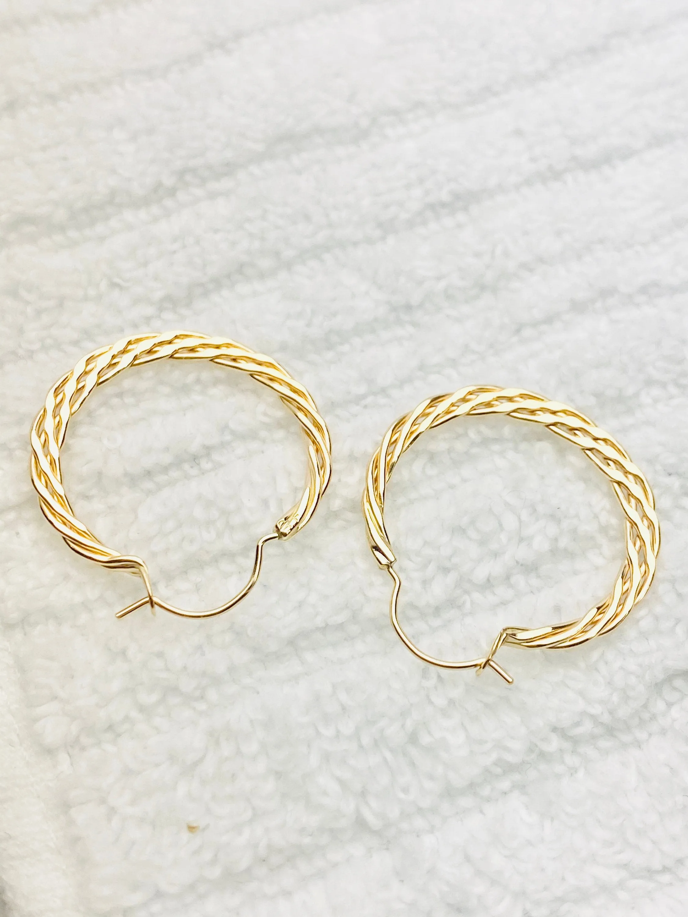 14k gold filled earrings, woven style, DE-654 Tiny