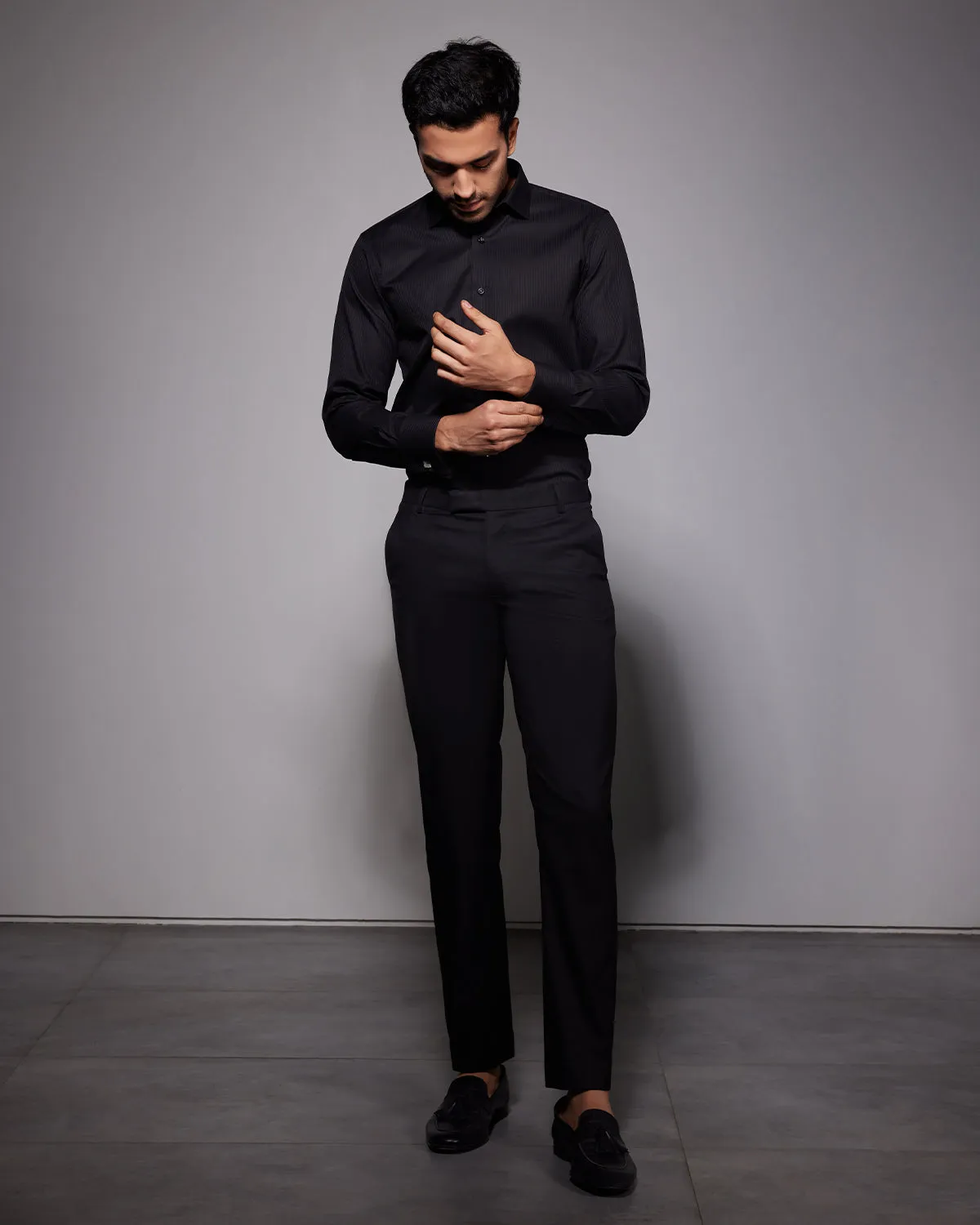 Luthai Wrinkle-Free Herringbone Shirt - Black